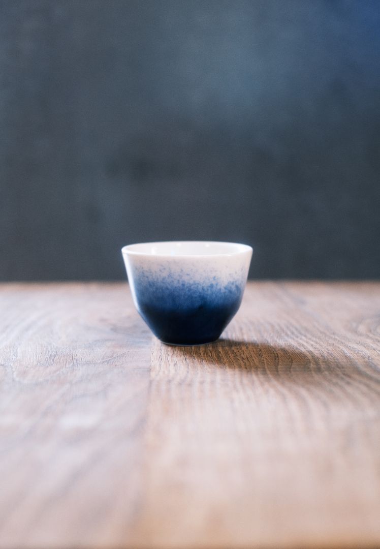 MK Studio Espresso Kop – Blå/Hvid | Bellas Coffee Lab